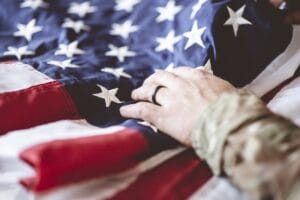 Recursos gratuitos para veteranos con problemas financieros en Houston