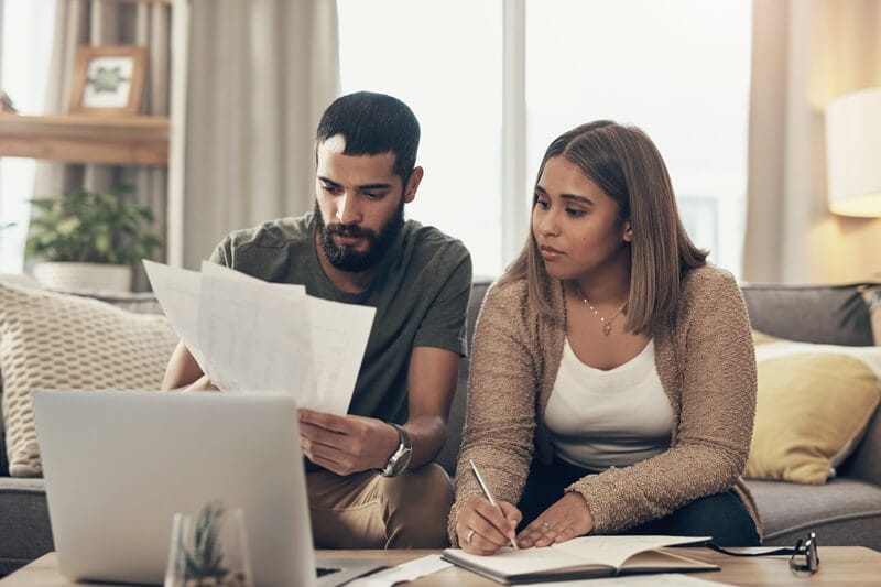 Alivio de deudas en matrimonios en crisis en Brooklyn