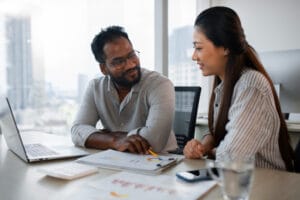 Ayuda financiera urgente para hispanos