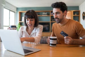 6% de tasa no significa ‘barato’: el detalle que decide si pagas menos o más