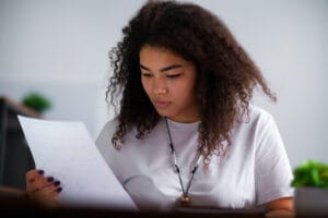 Cómo leer una carta de cobro antes de pagar